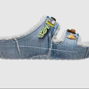 Sza x CROCS Classic COZzZY sandal